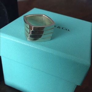 Tiffany x Frank Gehry Torque stepped ring